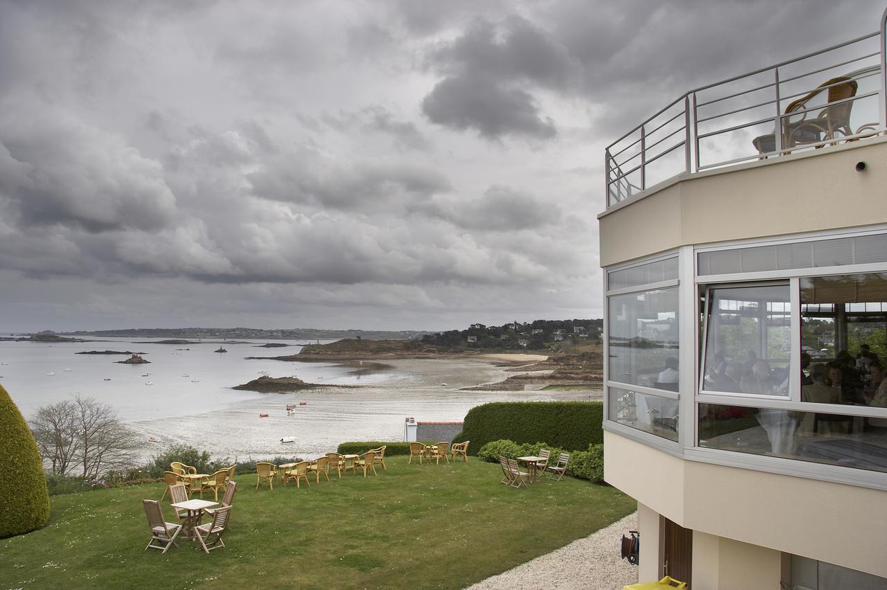 L'Hotel De Carantec Exteriör bild
